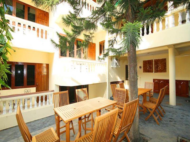 Hundred Moon Hotel Yangon Exterior foto