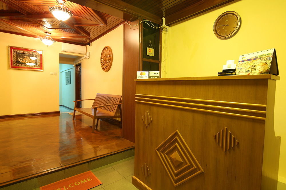 Hundred Moon Hotel Yangon Exterior foto