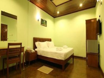 Hundred Moon Hotel Yangon Exterior foto